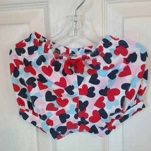 (1639) Garanimals shorts 6-9 months, Hearts
